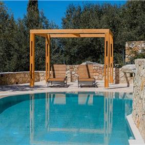 3 bedroom villa with pool & sea views, Makrades, sleeps 6